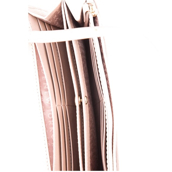 Kate spade ♠️ - Picture 6 of 8